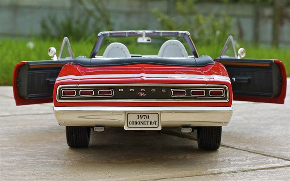 DODGE CORONET CABRIOLET ROUGE YATMING06