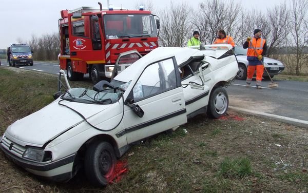 20100314 accident-Matifas-LaVergne 1310-bl