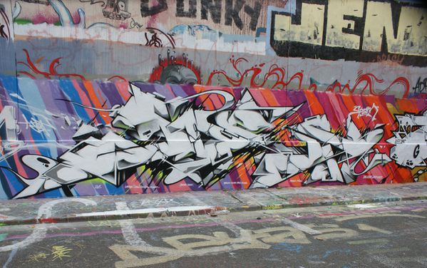6215 rue des Pyrenees 06 novembre 2011