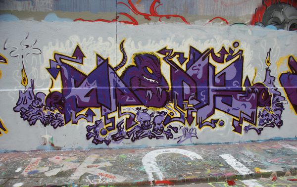 5991 rue des Pyrenees 24 octobre 2011
