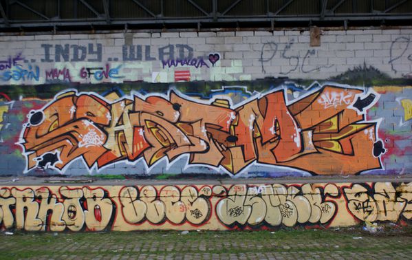 1585 canal de l'ourcq 93500 Pantin le 30 janvier 2012