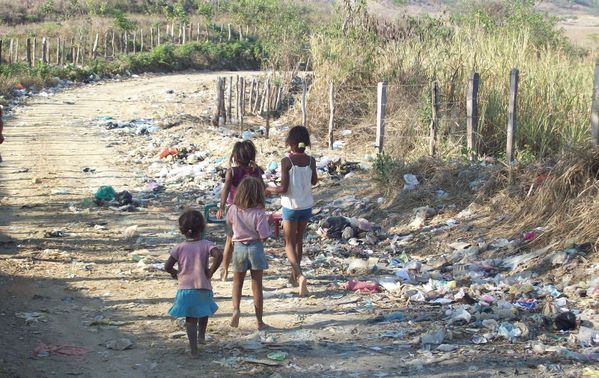 ninos_basura.jpg