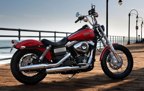 2012-Harley-Davidson-FXDB-Dyna-Street-Bob.jpg