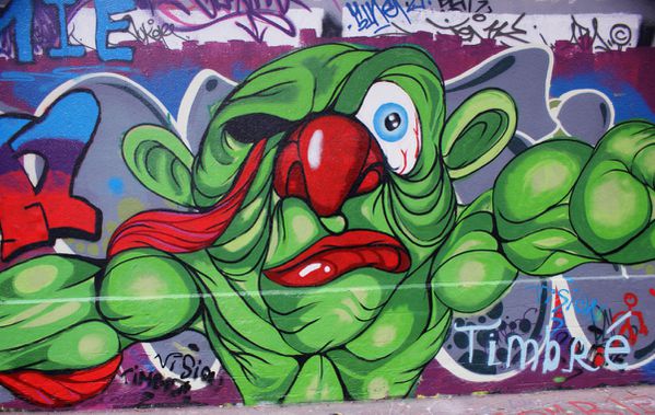 5946 rue des Pyrenees 24 octobre 2011