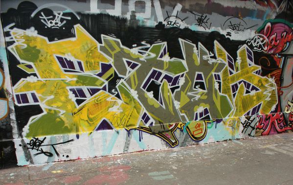 5869 rue des pyrenees 17 octobre 2011