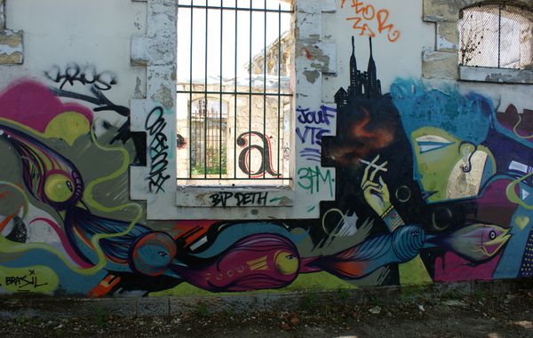 215 quai des Queyries 33000 Bordeaux