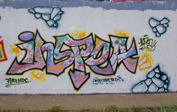 1997 parc des Cormailles 94200 Ivry sur seine H