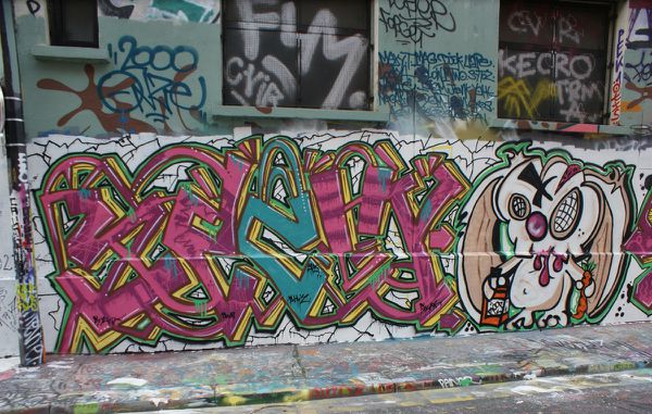 6222 rue des Pyrenees 06 novembre 2011