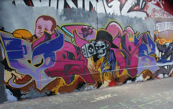 5880 rue des pyrenees 17 octobre 2011