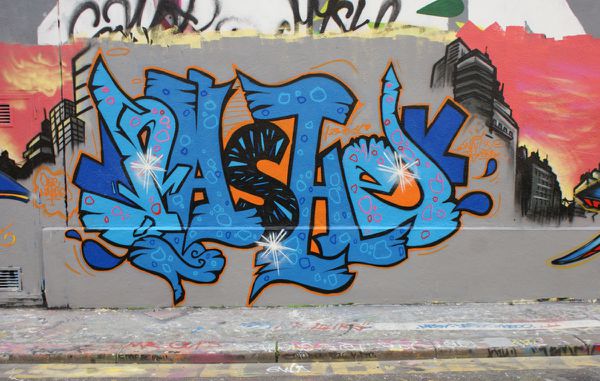 5980 rue des Pyrenees 24 octobre 2011