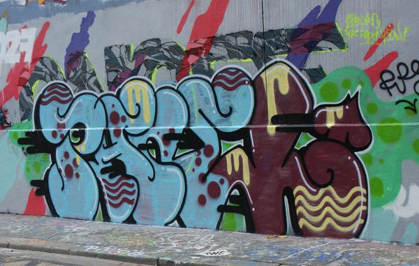 5820 rue des pyrenees 17 octobre 2011
