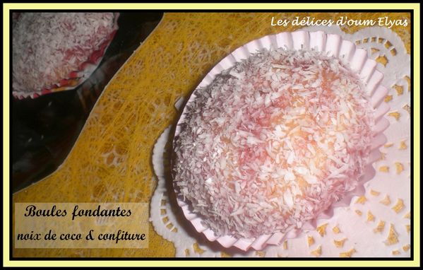 Boules fondantes à la noix de coco (3)-copie-1