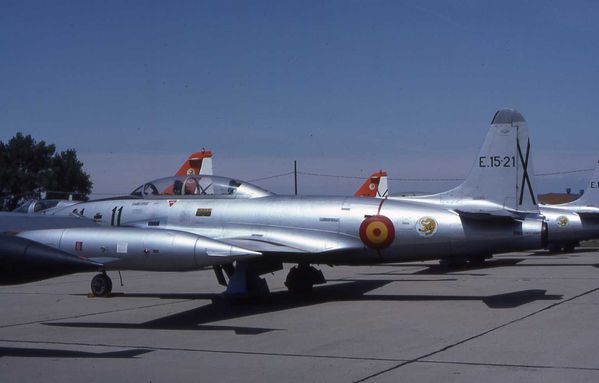 T-33 E15-21 41-11 Zaragoza-1982 WEB