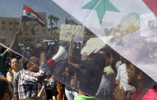 sem13aoum-Z24-manifestation-pro-Assad-en-Jordanie.jpg
