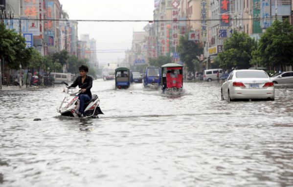 sem13sepj-Z24-Chine-inondations-apres-typhon-Usagi.jpg