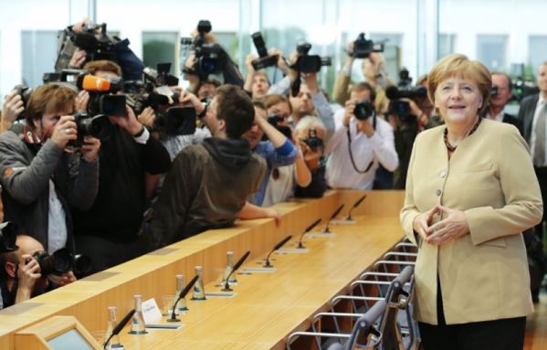 sem12sepe-Z32-Angela-Merkel-presse.jpg