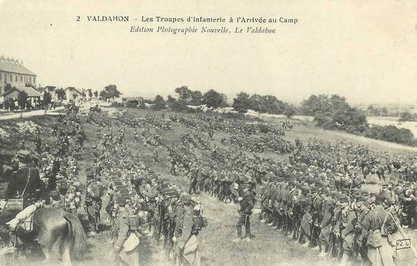 Valdahon camp-1914-1918 arrivée de la troupe