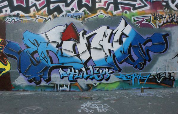 3774 rue des pyrenees 75020 6 mars 2011