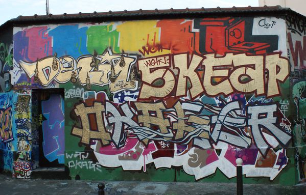 3843 rue des pyrenees 75020 8 mars 2011