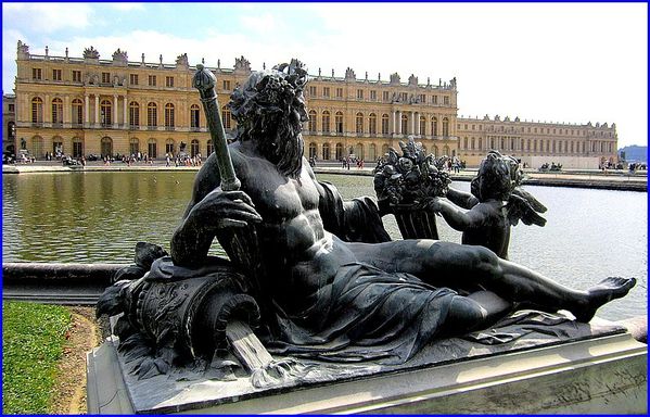 Statue-1-Versailles-s.jpg
