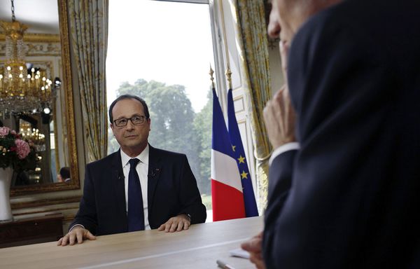 Francois-Hollande-interview-14-Juillet-2014.jpg