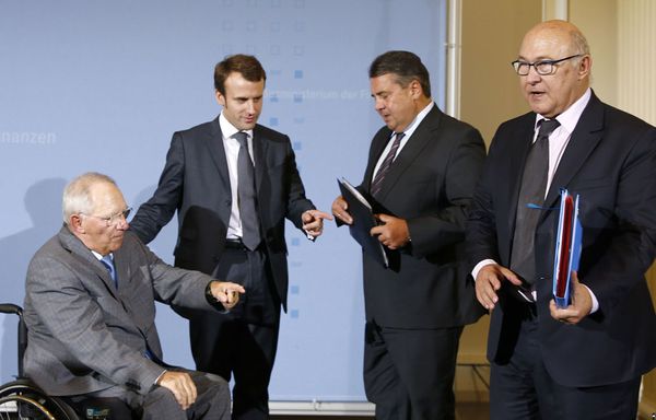 Wolfgang-Schaeuble-Emmanuel-Macron-Sigmar-Gabriel-Michel-Sa.jpg