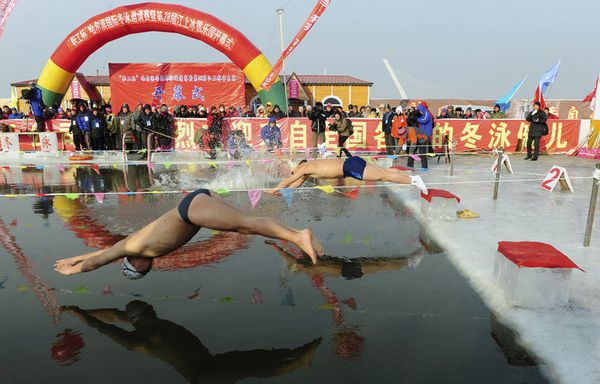 sem12janb-Z12-concours-natation-eau-glaciale-Chine.jpg