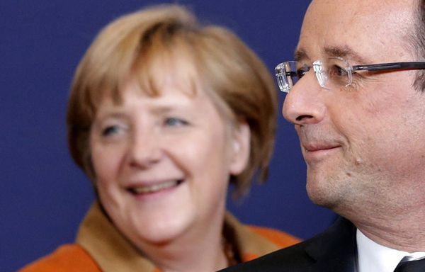 Angela-Merkel-et-Francois-Hollande-compromis-Bruxelles.jpg