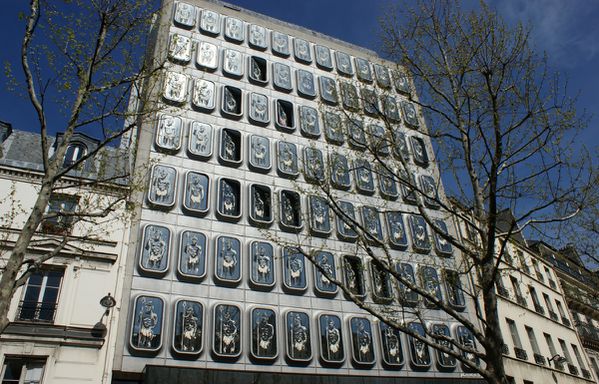 699 rue rené Boulanger 75010 Paris