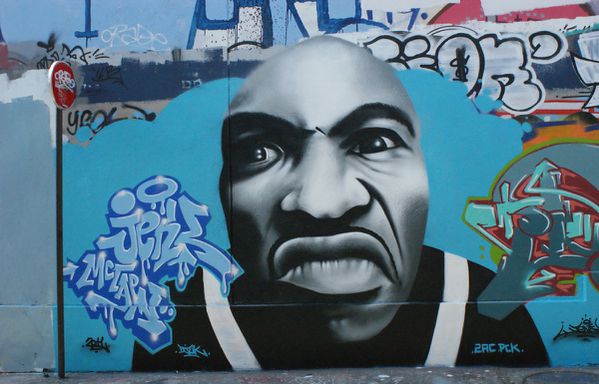 3820 rue des pyrenees 75020 8 mars 2011