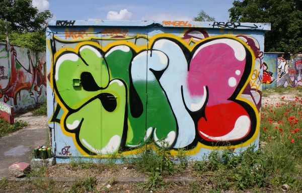 318 friche 93400 Saint Ouen