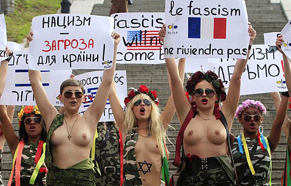 sem11ae-Z37-Femen-manifestation-nues