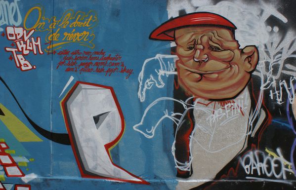 4382 rue des pyrenees 75020 15 avril 2011