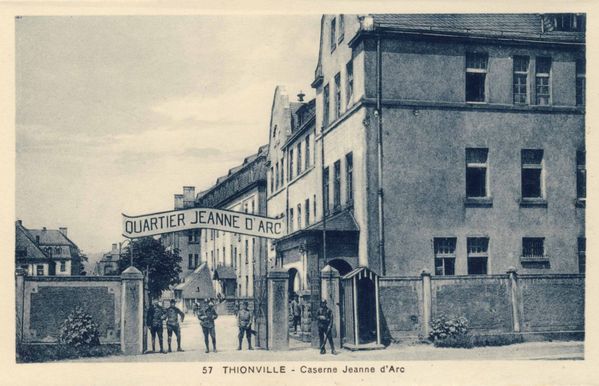 Caserne-Jeanne-d-Arc.jpg