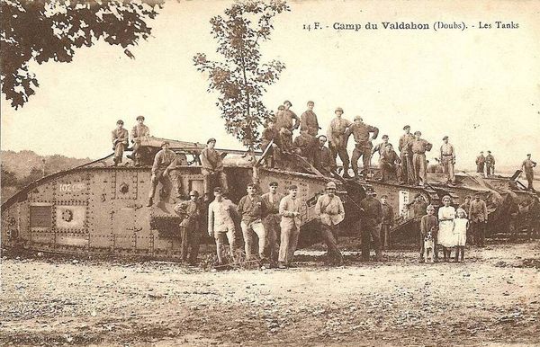 Valdahon camp-17 char d'assaut