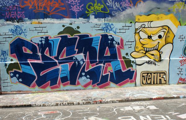 4400 rue des pyrenees 75020 15 avril 2011