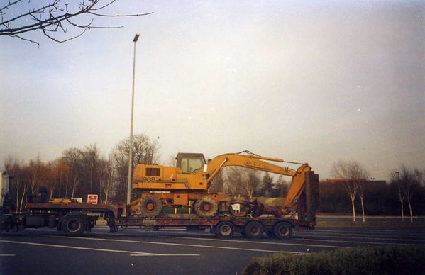 img127.jpg