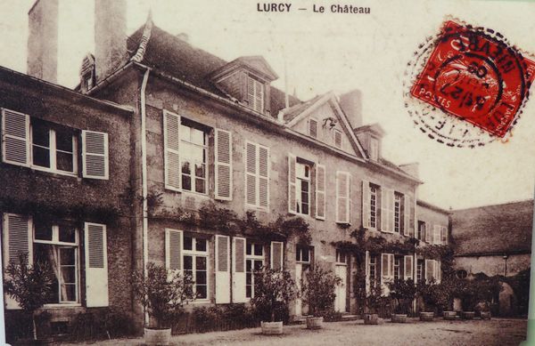 Lurcy-chateau.JPG