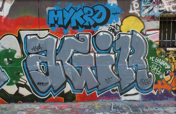 6040 rue des pyrenees 31 octobre 2011