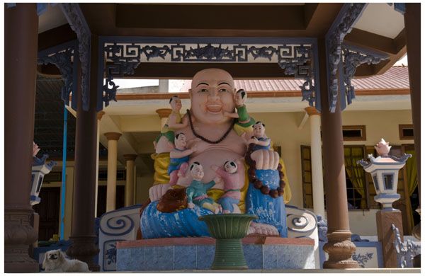 DSC 9475 PHAN THIET MAISON DU BOUDDA RIEUR