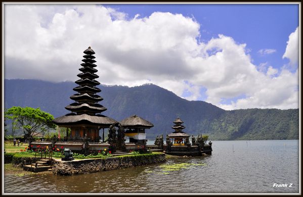 Temple at Lake Bratan