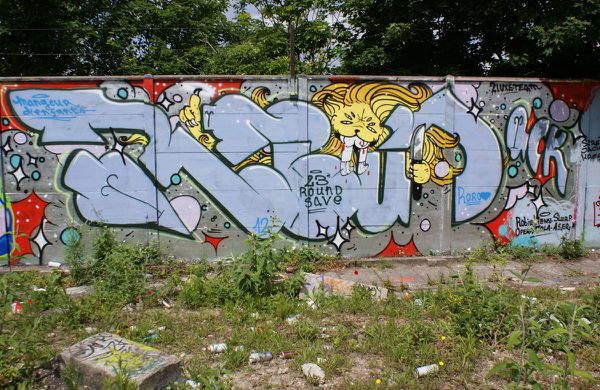 323 friche 93400 Saint Ouen