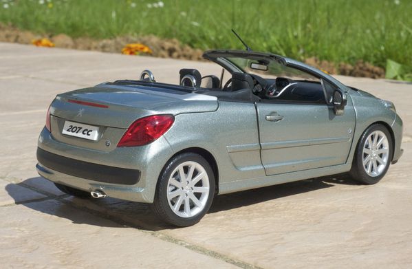PEUGEOT 207 CC CABRIOLET GRIS NOREV01