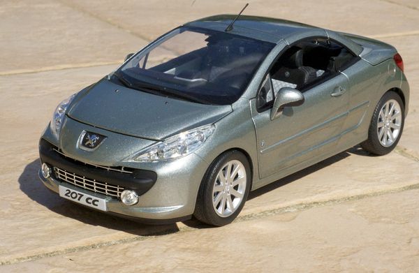 PEUGEOT 207 CC CABRIOLET GRIS NOREV22