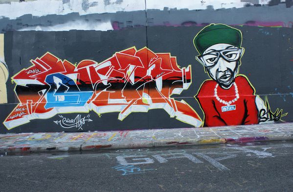 4436 rue des pyrenees 75020 17 avril 2011