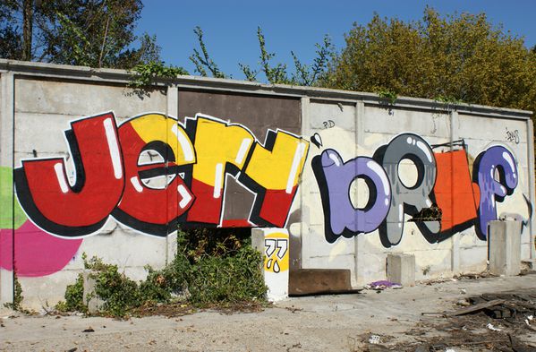 280 quai hubert Prom 33000 Bordeaux