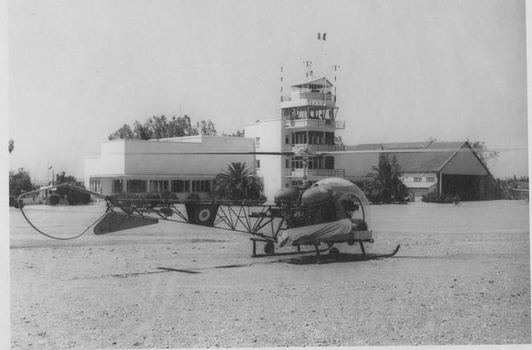 Bell 47 et Tour-Boufarick Jean Binnet