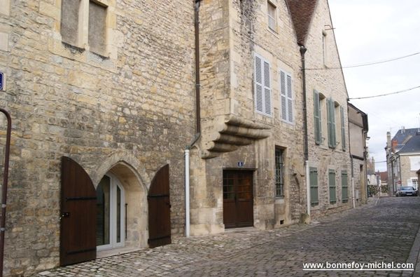 NEVERS nevers (17)