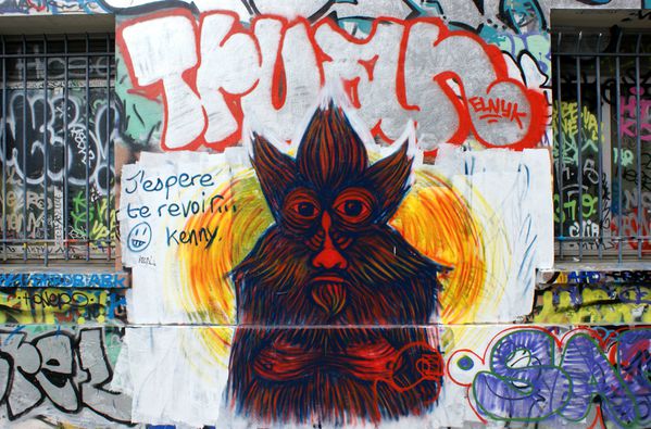 4364 rue des pyrenees 75020 15 avril 2011