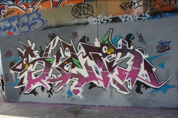 6041 rue des pyrenees 31 octobre 2011